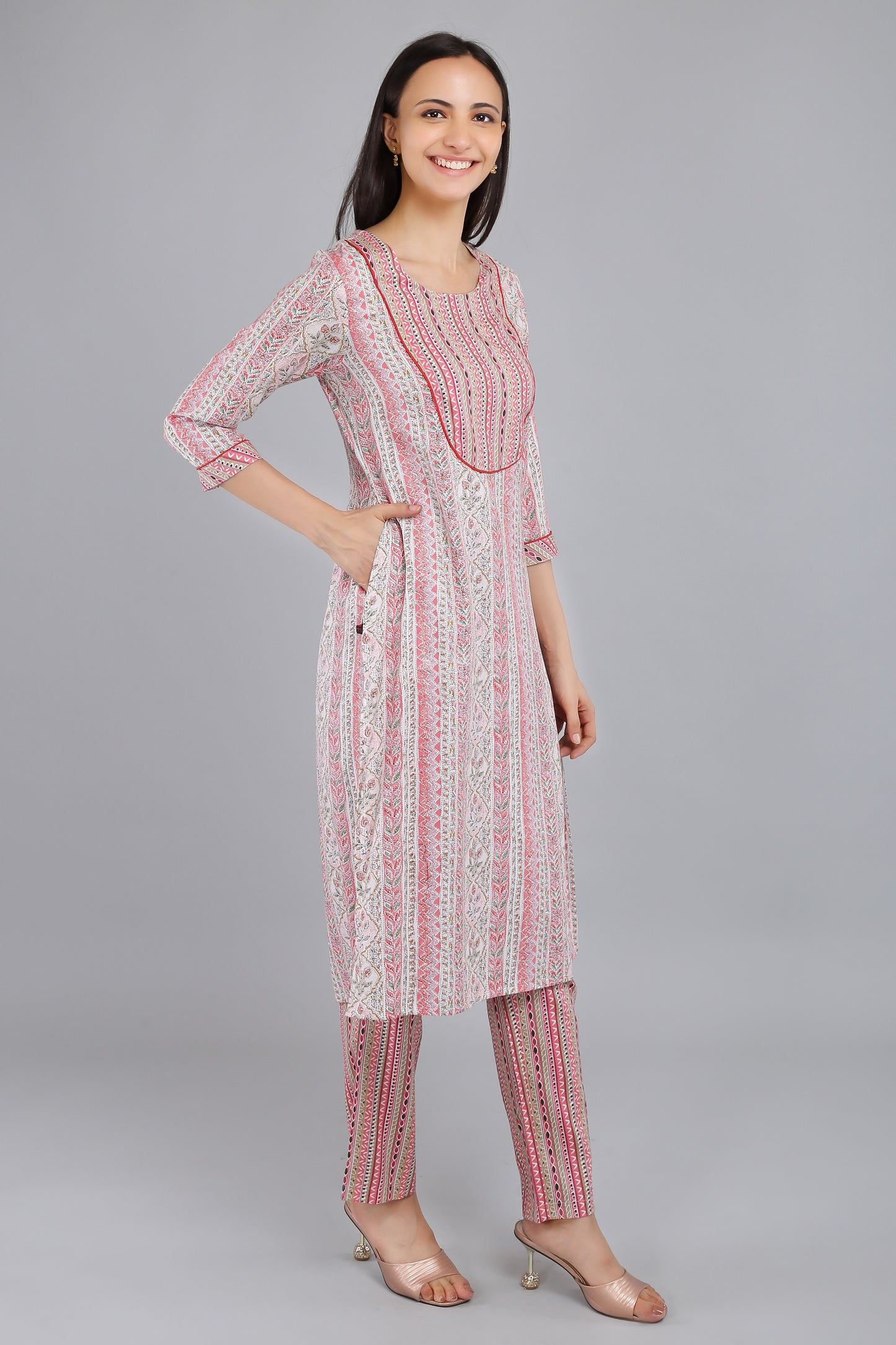VAPPS Printed Cotton Kurta and Pant Set - Pink
