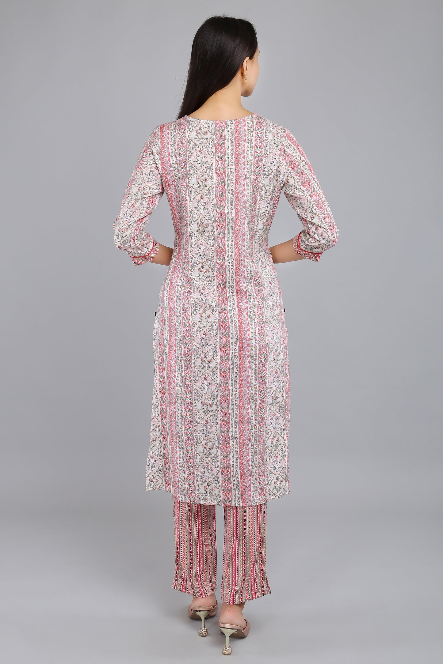 VAPPS Printed Cotton Kurta and Pant Set - Pink
