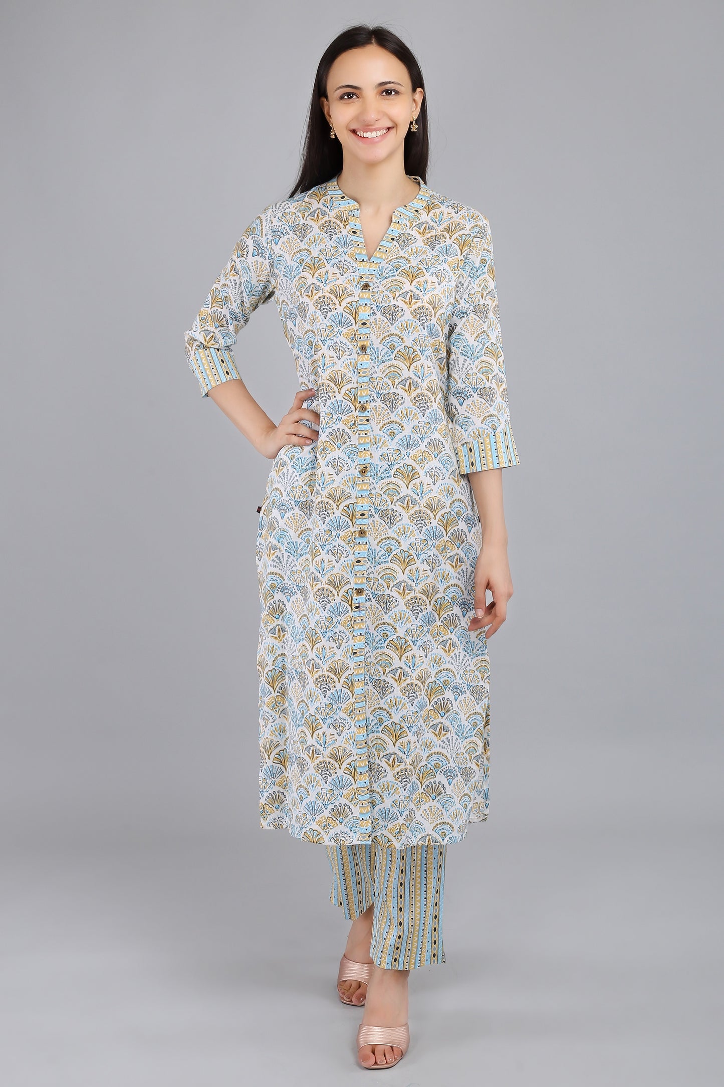 VAPPS Printed Cotton Kurta and Pant Set - Blue