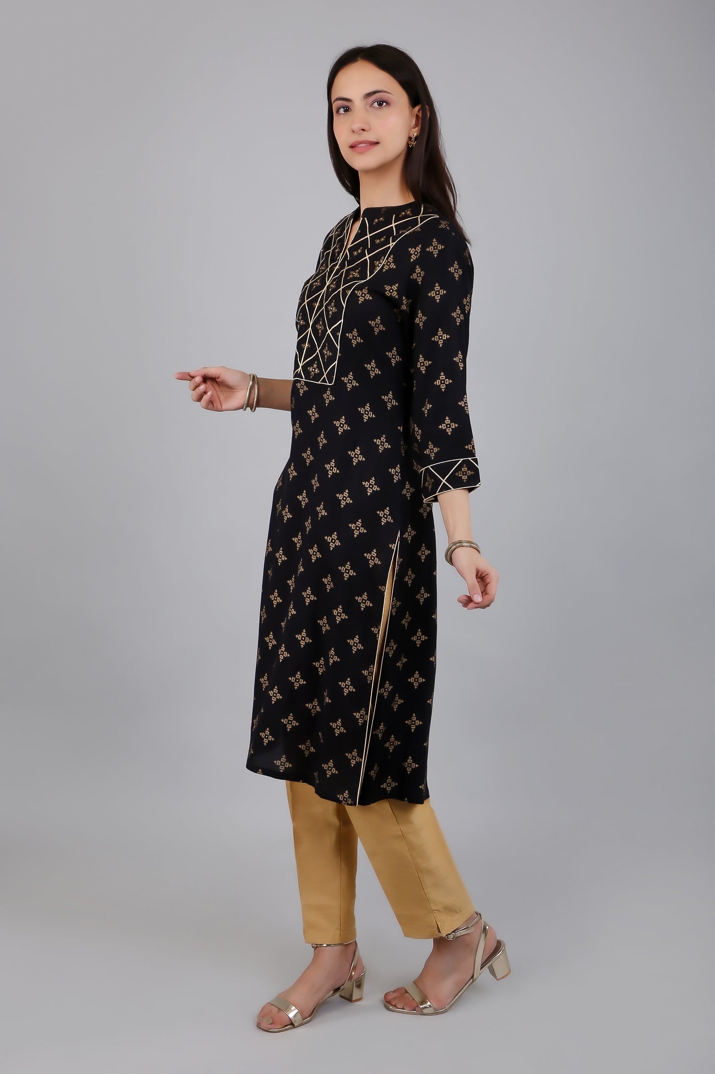 VAPPS Rayon Printed A Line Kurta for Women and Girls -Black