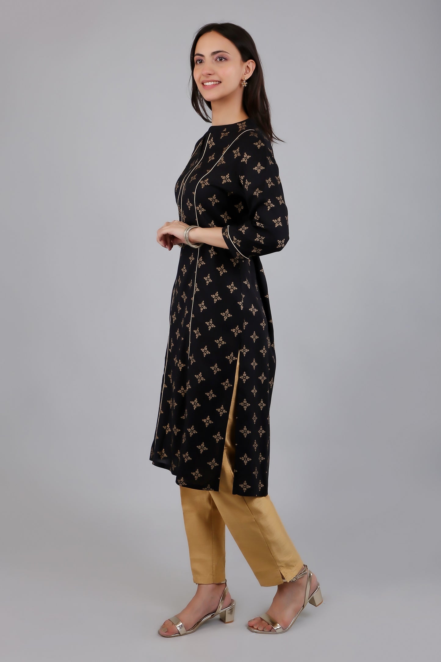 VAPPS Rayon Printed A Line Kurta for Women and Girls -Black