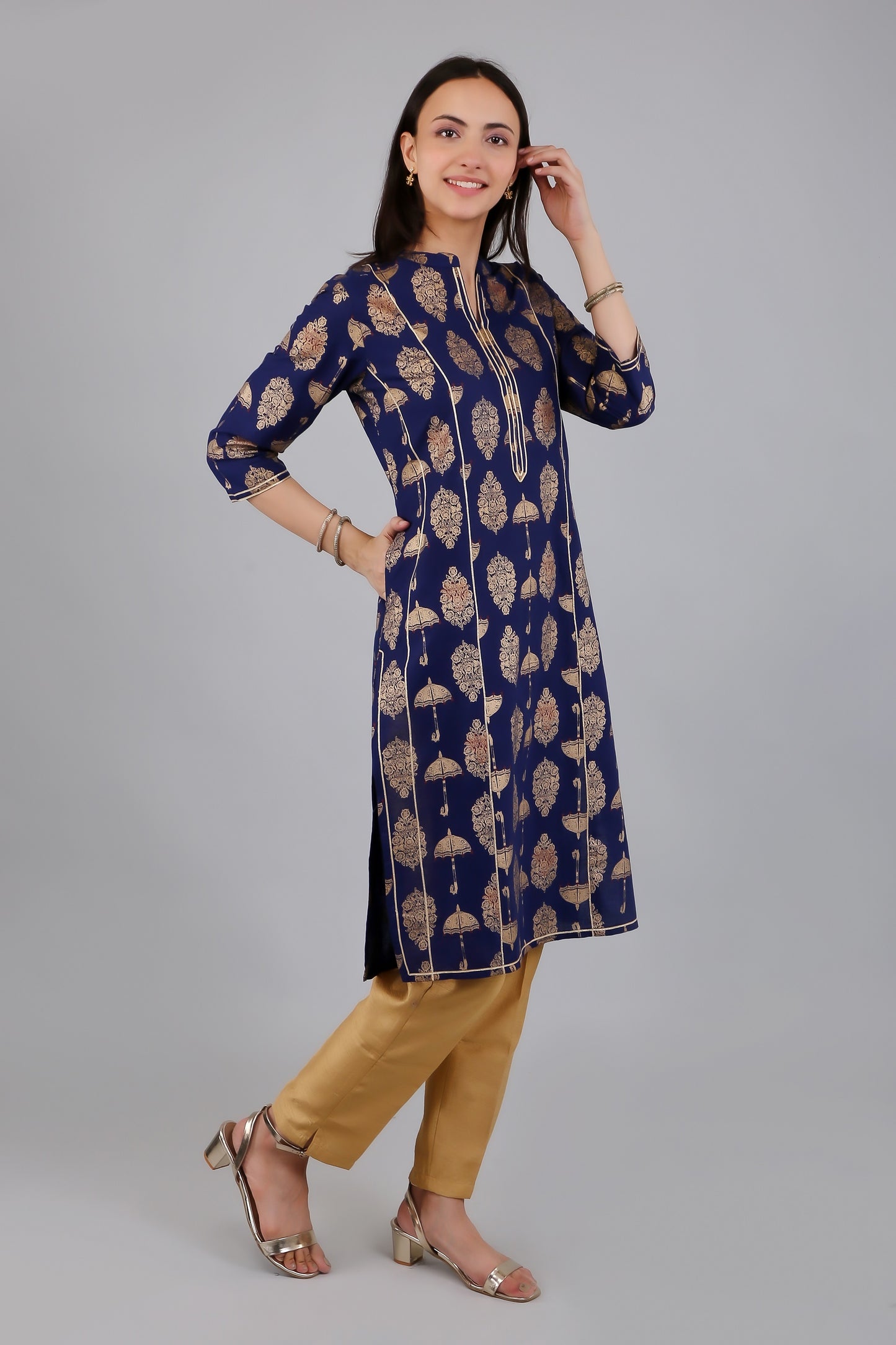 VAPPS Cotton Printed Kurta for Women and Girls - Navy Blue