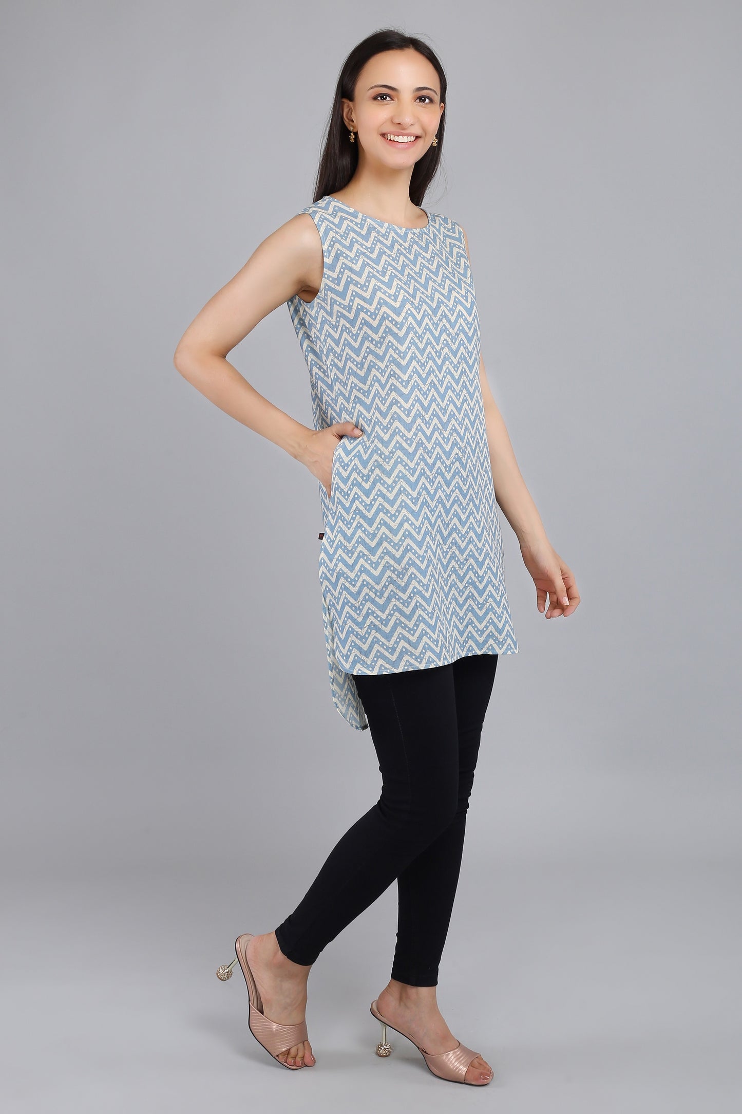 VAPPS Cotton Zig Zag Print Sleeveless Tunic -  Sky Blue