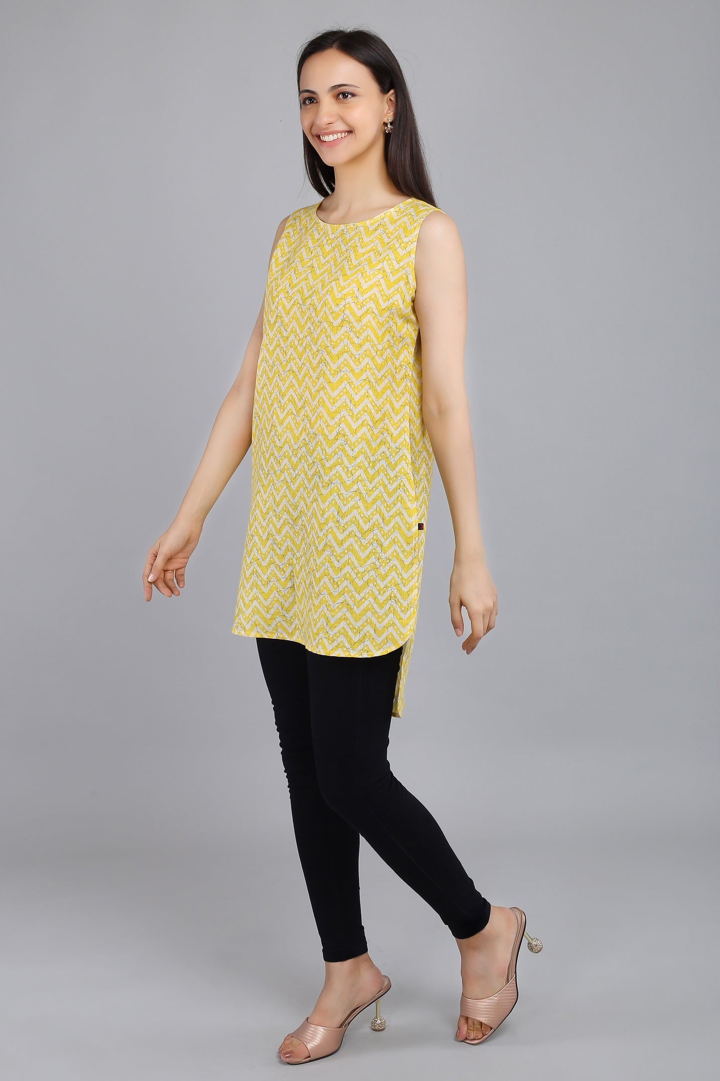 VAPPS Cotton Zig Zag Print Sleeveless Tunic -  Yellow