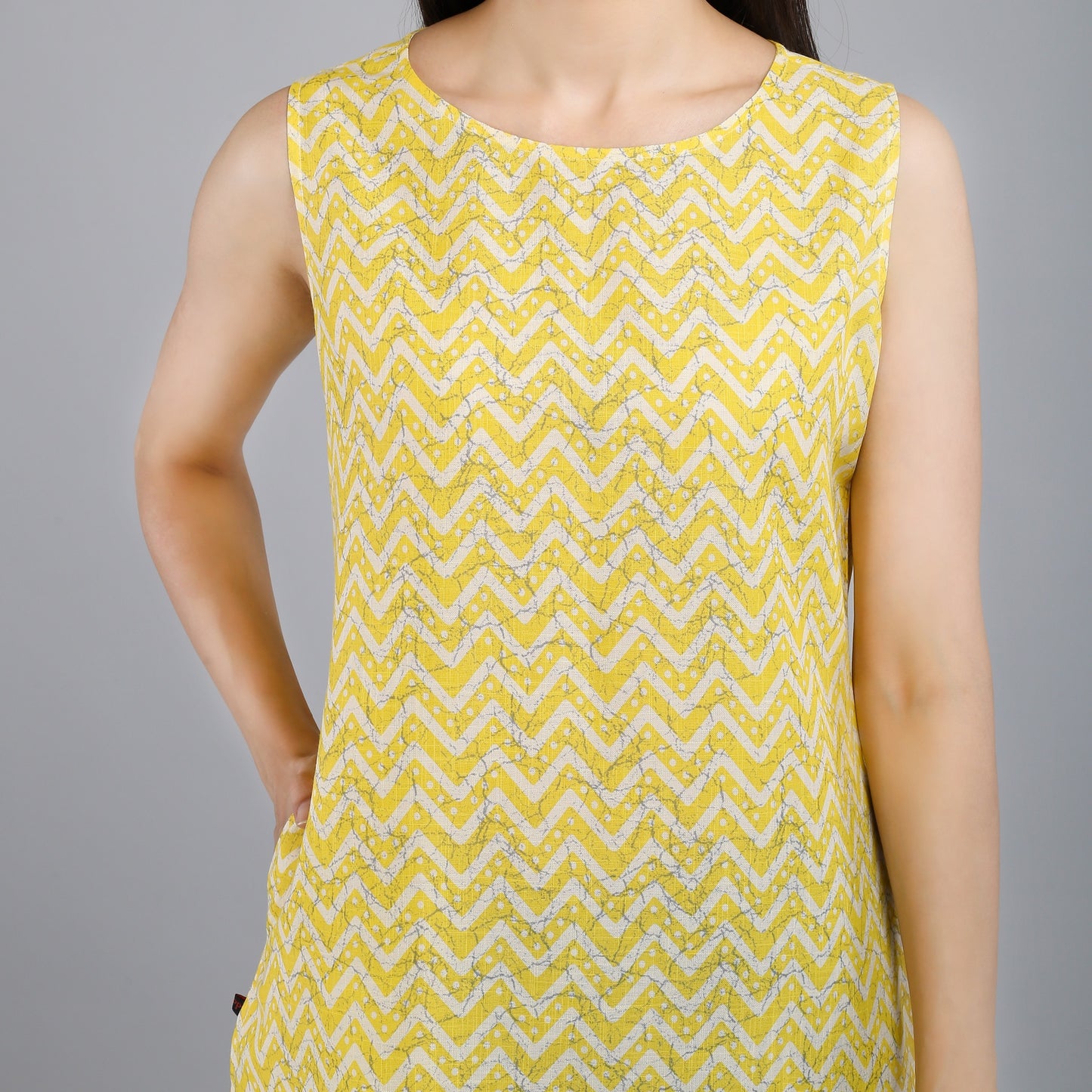 VAPPS Cotton Zig Zag Print Sleeveless Tunic -  Yellow