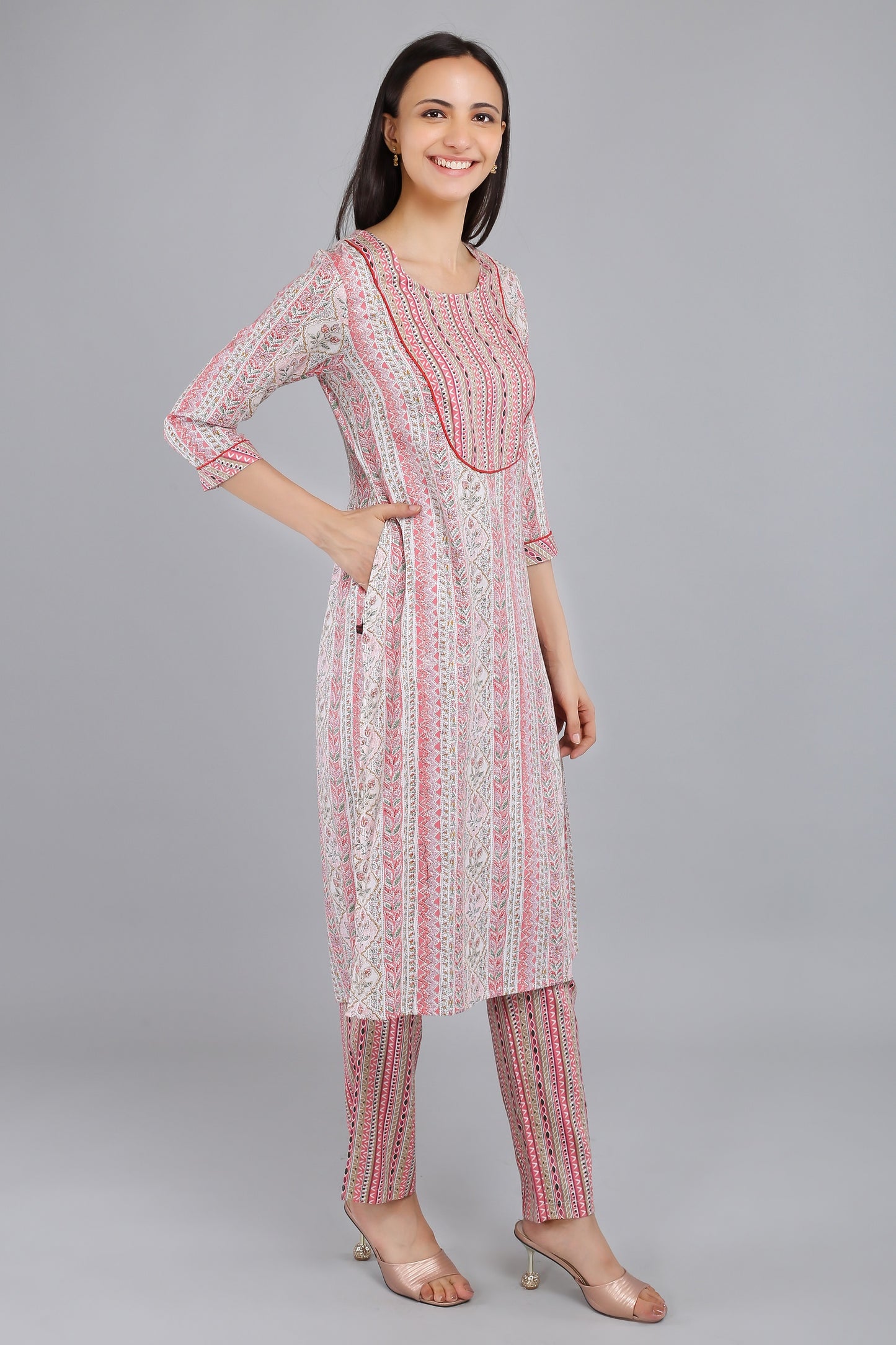 VAPPS Printed Cotton Kurta and Pant Set -  Pink