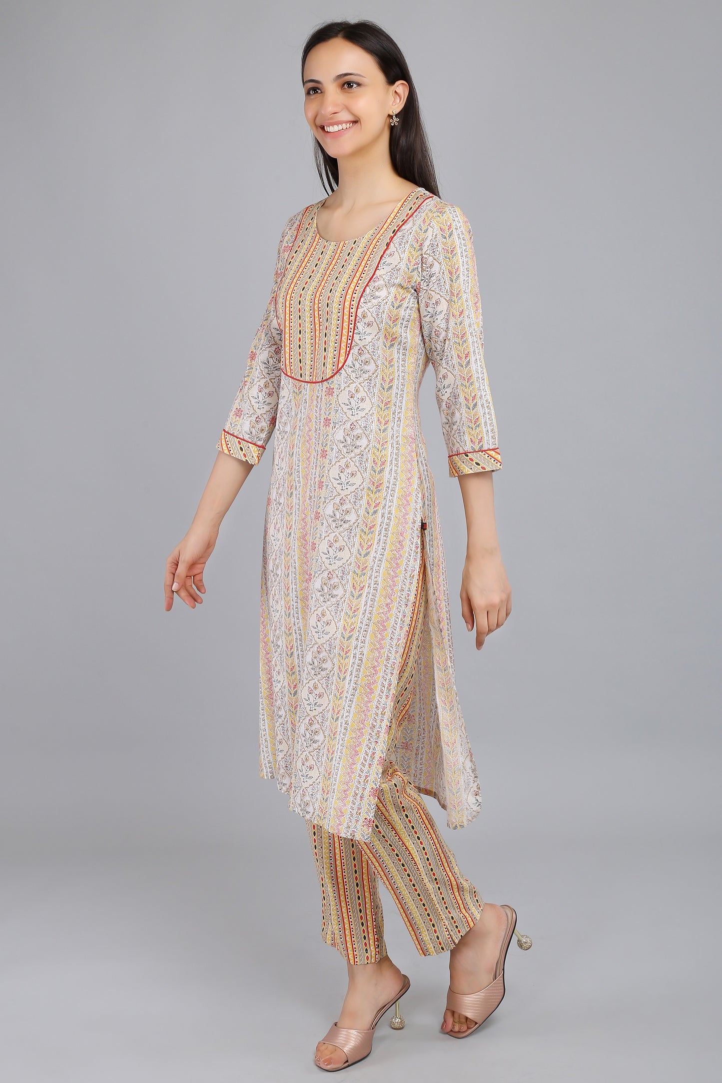 VAPPS Printed Cotton Kurta and Pant Set -  Yellow