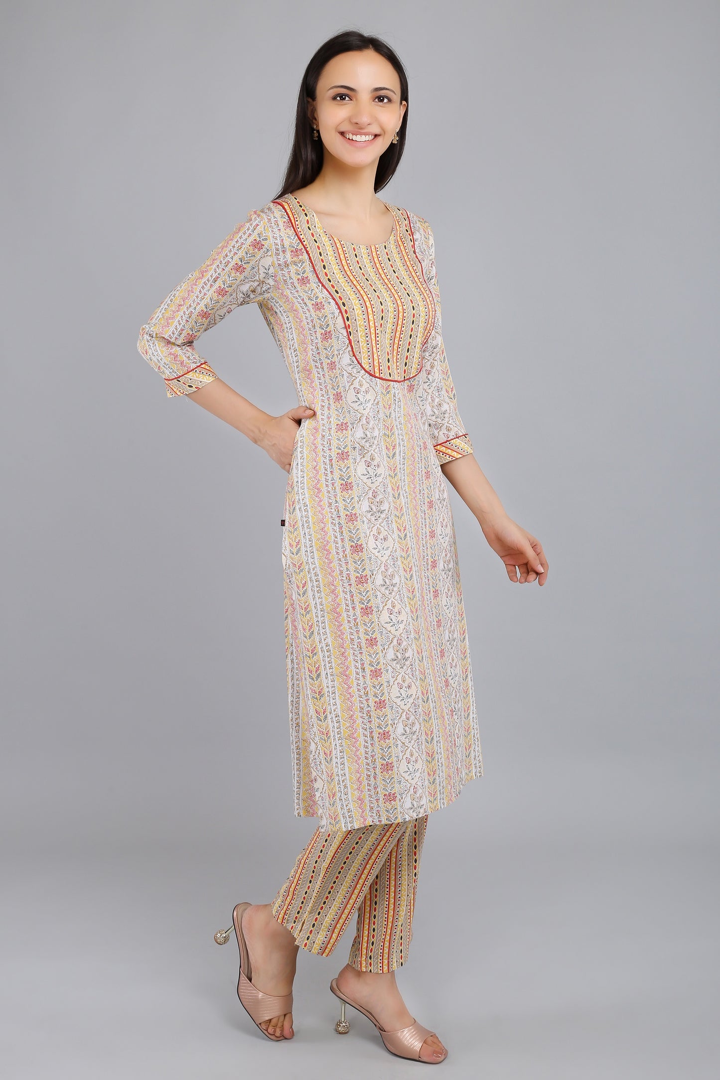 VAPPS Printed Cotton Kurta and Pant Set -  Yellow