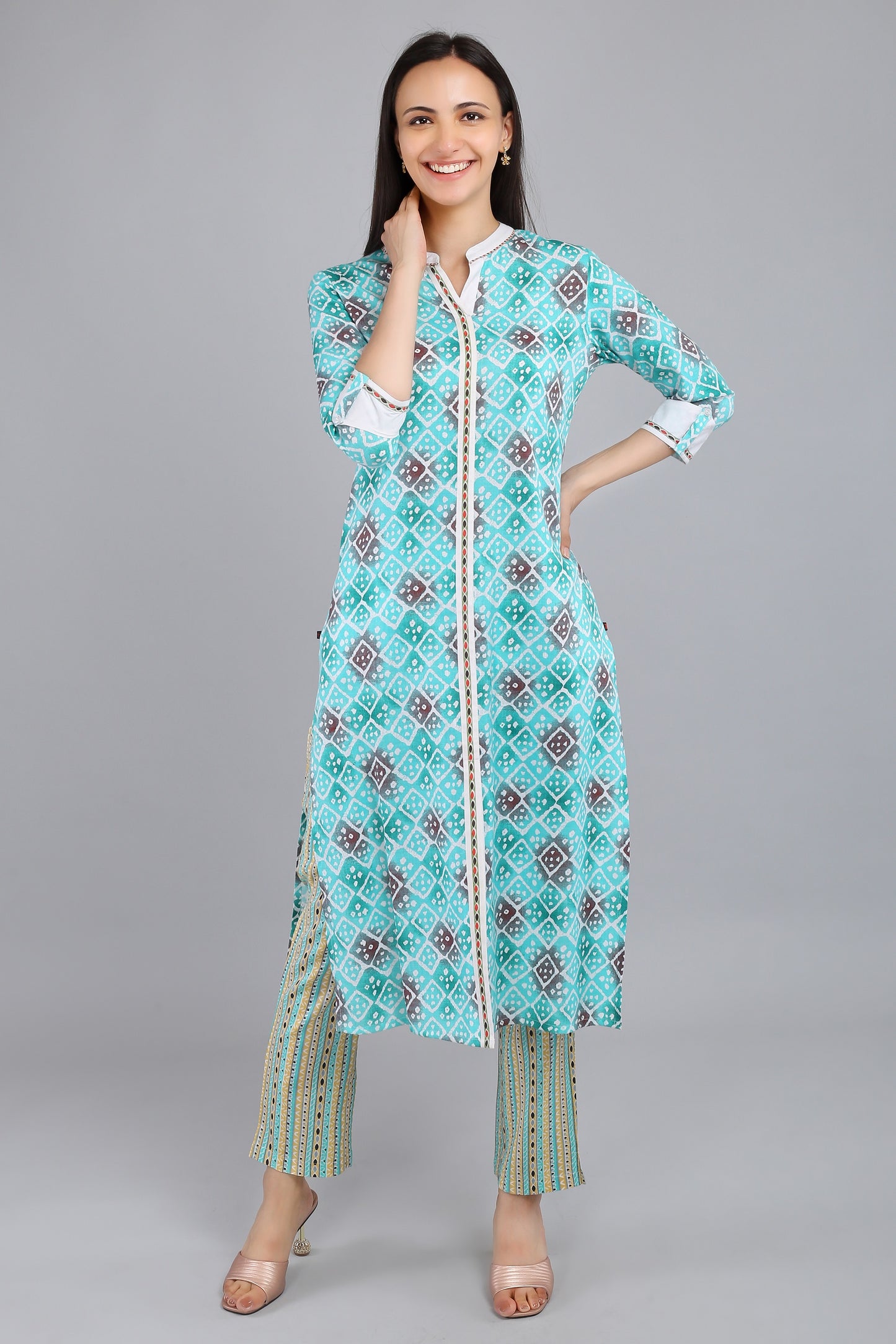 VAPPS Printed Cotton Kurta and Pant Set -  Green