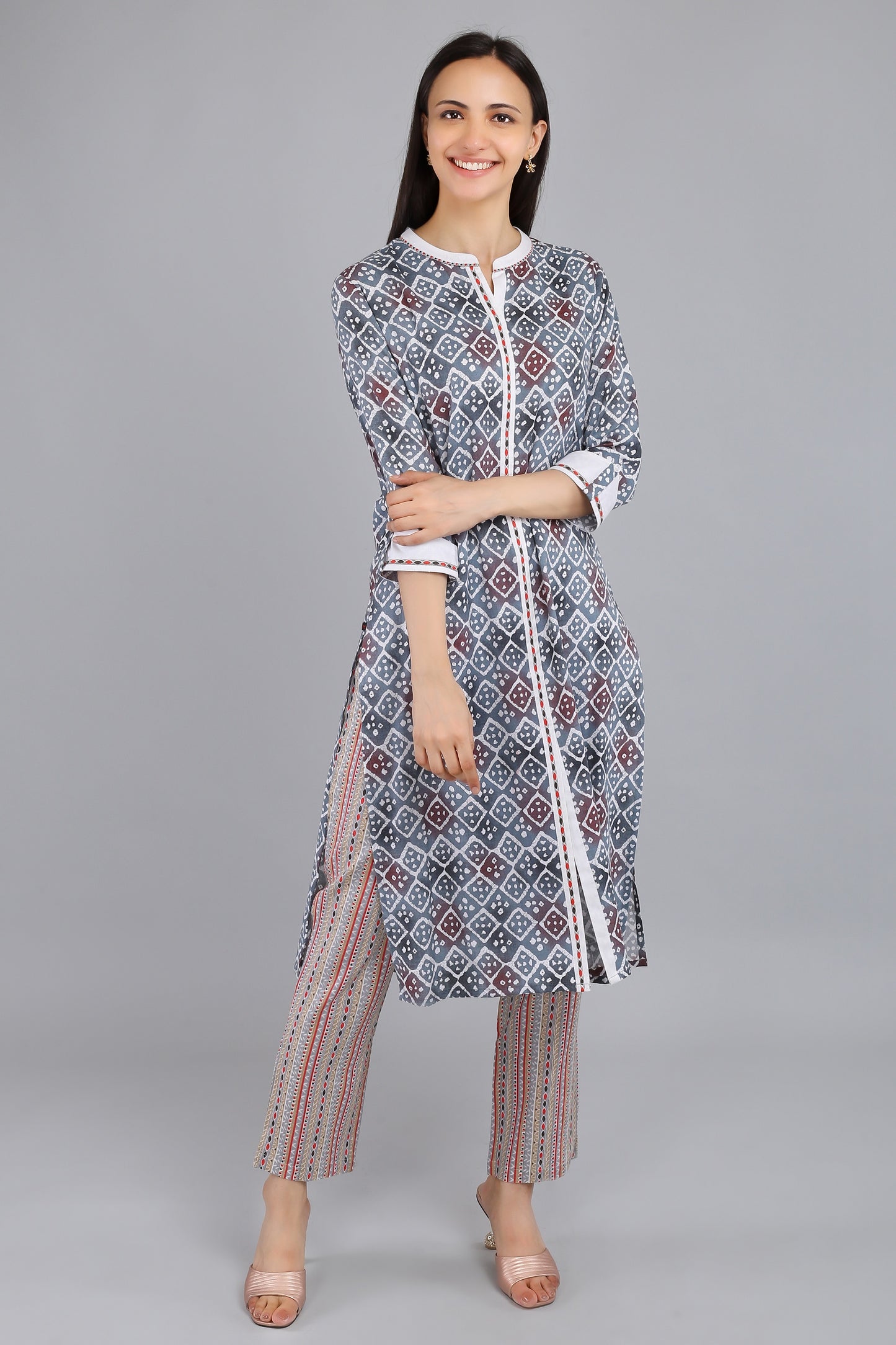 VAPPS Printed Cotton Kurta and Pant Set -  Grey