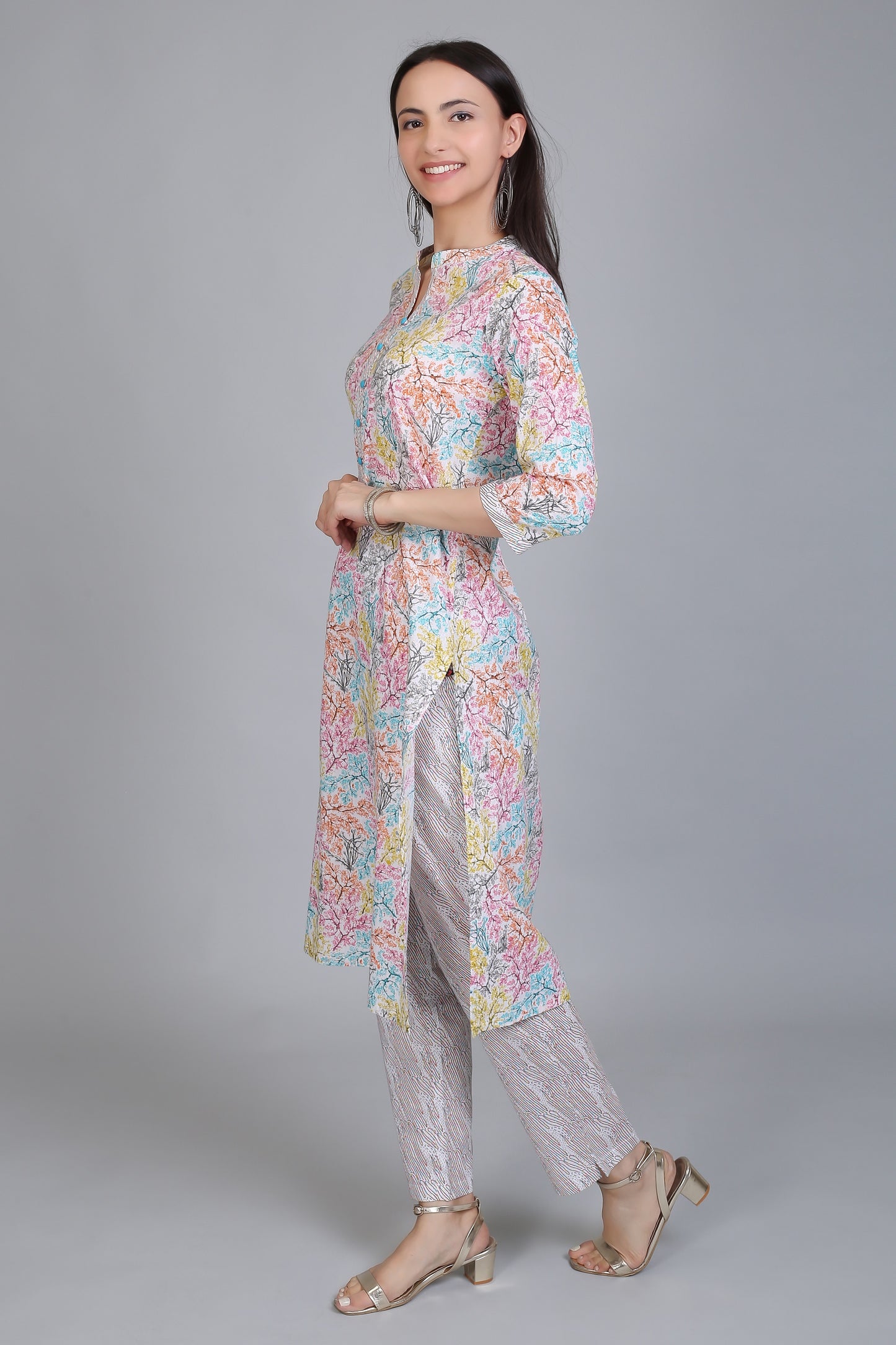 VAPPS Floral Print Straight Cotton Kurta with Pant Set for Women and Girls