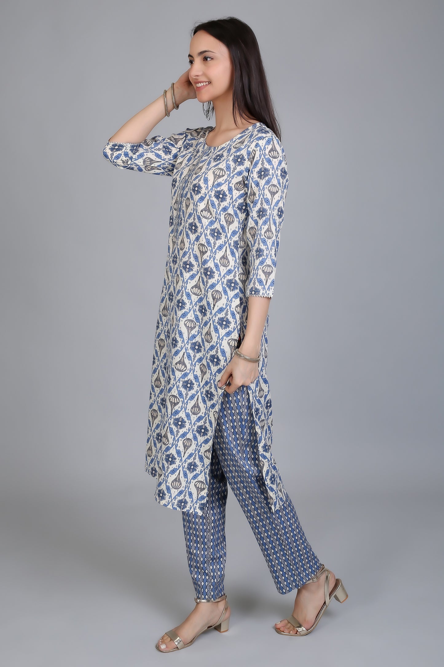 VAPPS Printed Cotton Kurta and Pant Set for Women and Girls - Blue