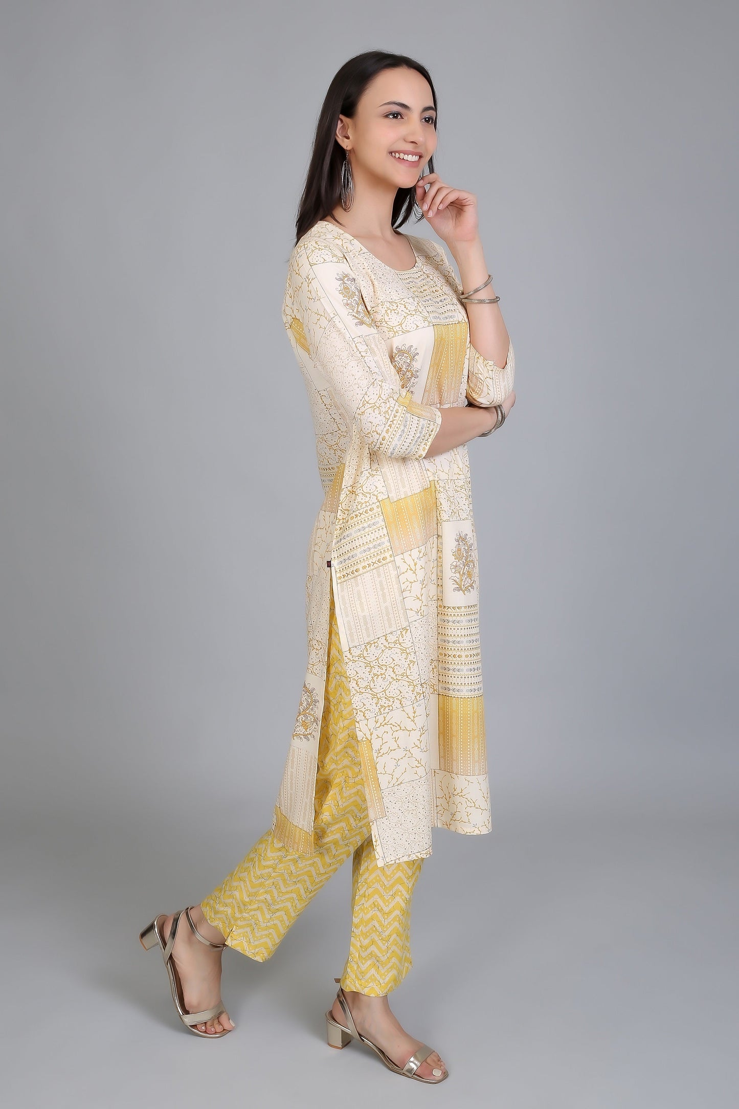 VAPPS Stylish Cotton Printed Kurtas with Pants for Women and Girls -Yellow