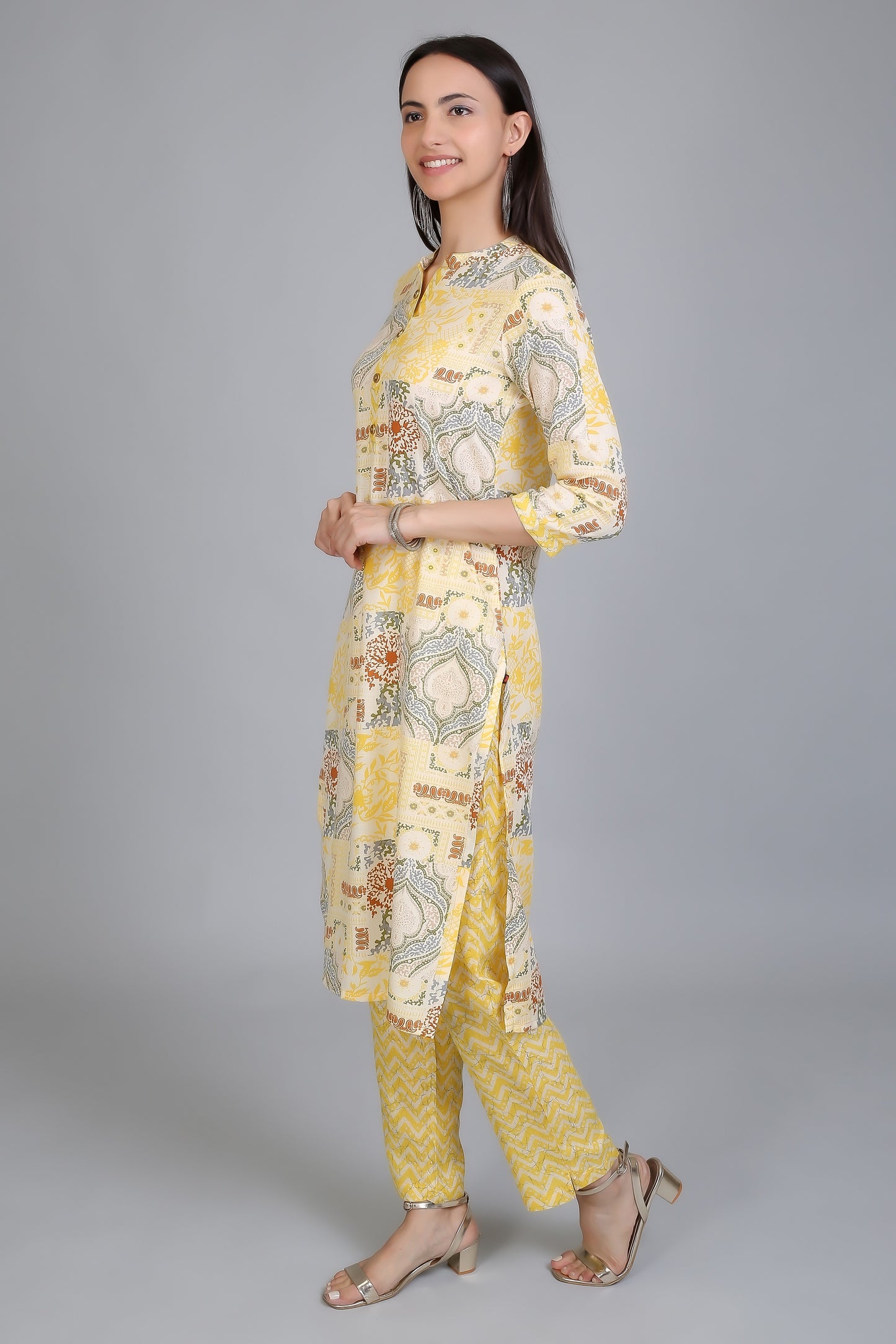 VAPPS Printed Cotton Mandarin Women's Knee Length Kurti with Pants Set - Yellow