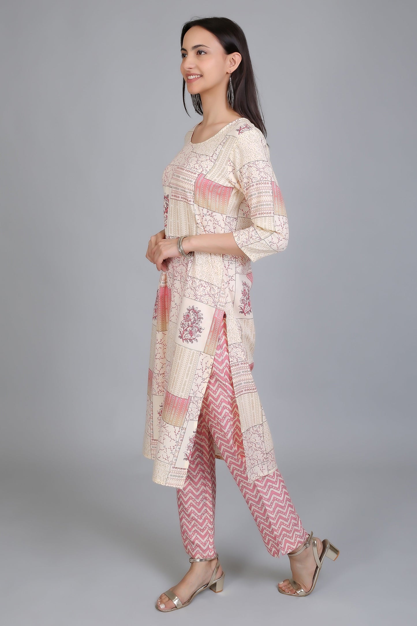 VAPPS Stylish Cotton Printed Kurtas with Pants for Women and Girls - Pink