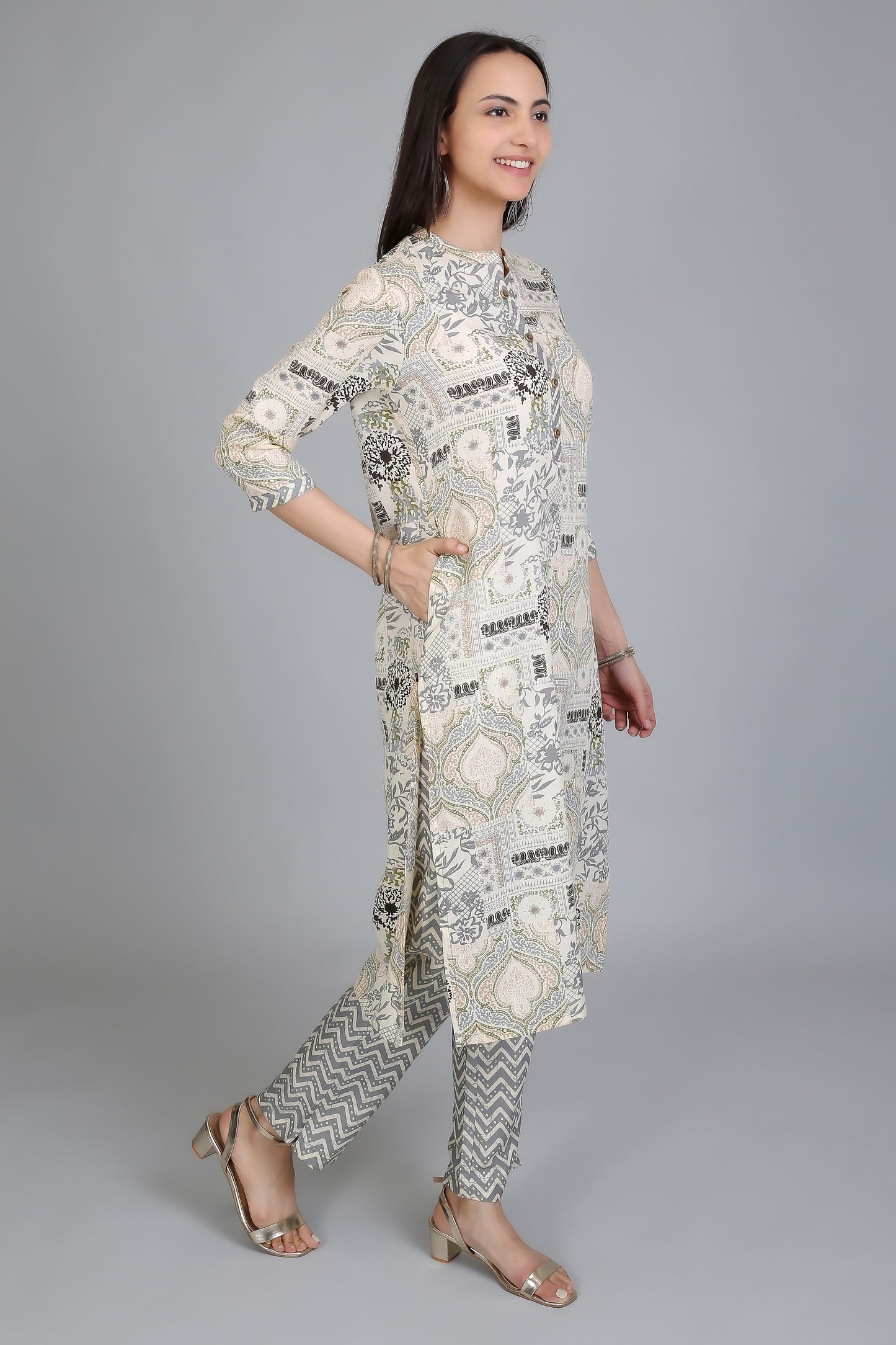 VAPPS Printed Cotton Mandarin Women's Knee Length Kurti with Pants Set -Grey