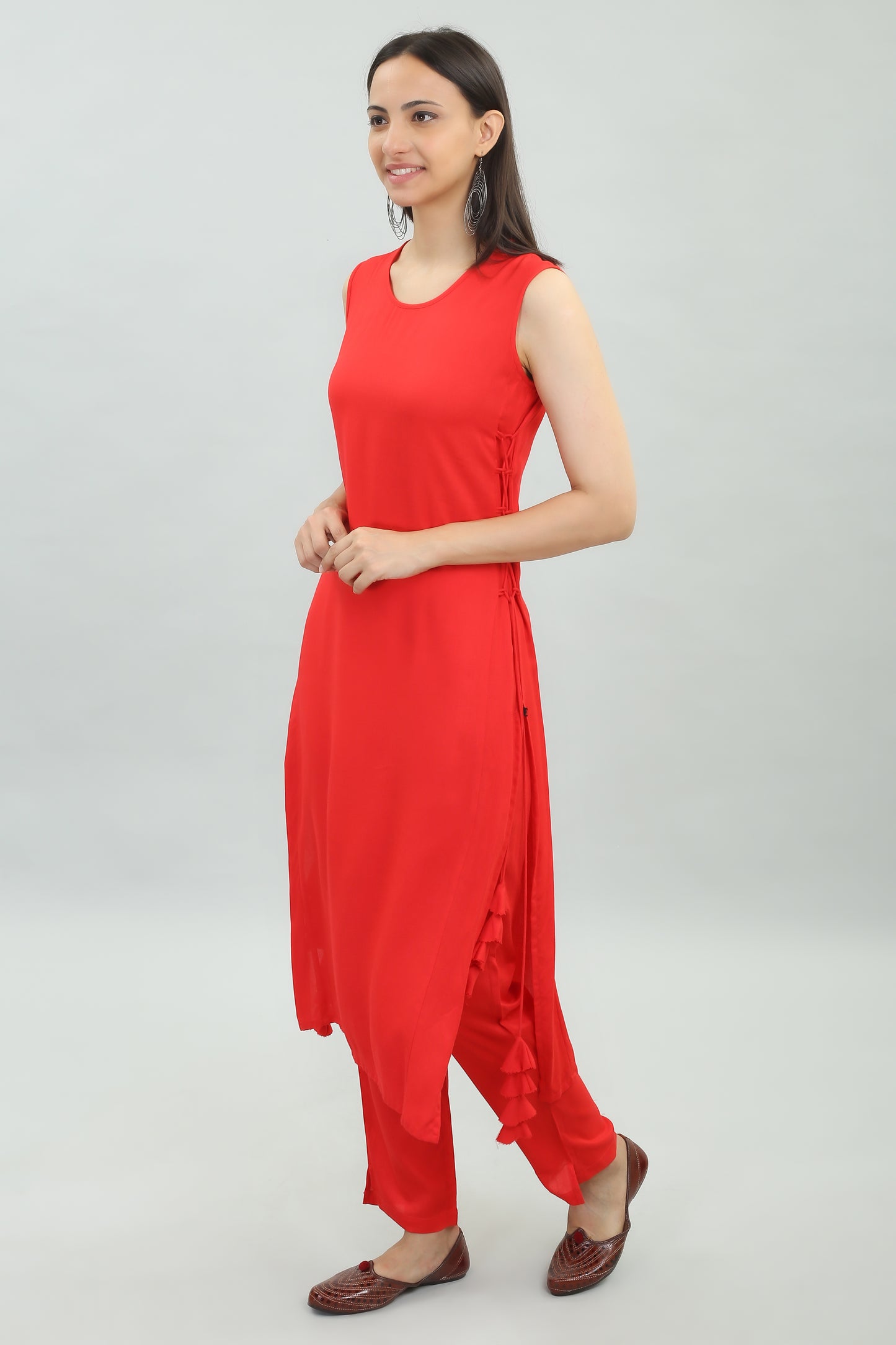 VAPPS Printed Rayon Kurta and Pant Set -  Red