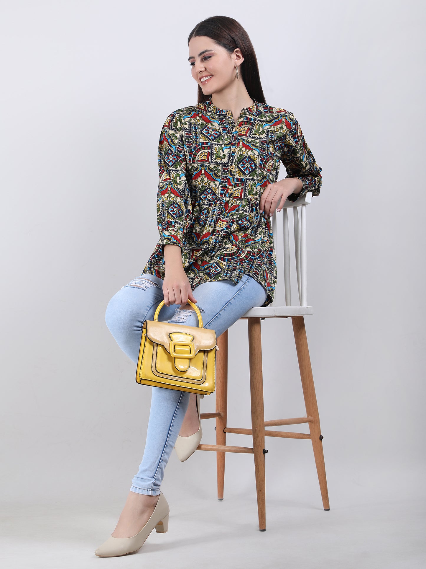 VAPPS Madhubani Print Crepe Round Collar Neck Top