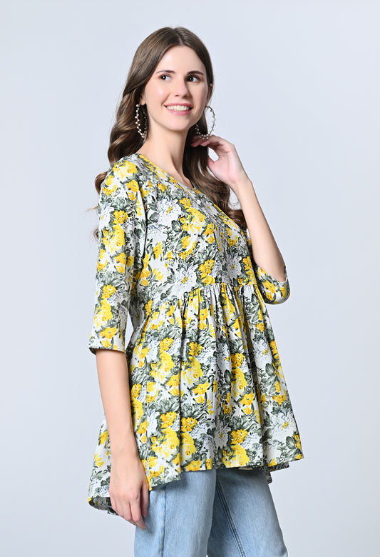 VAPPS Floral Print Crepe Top